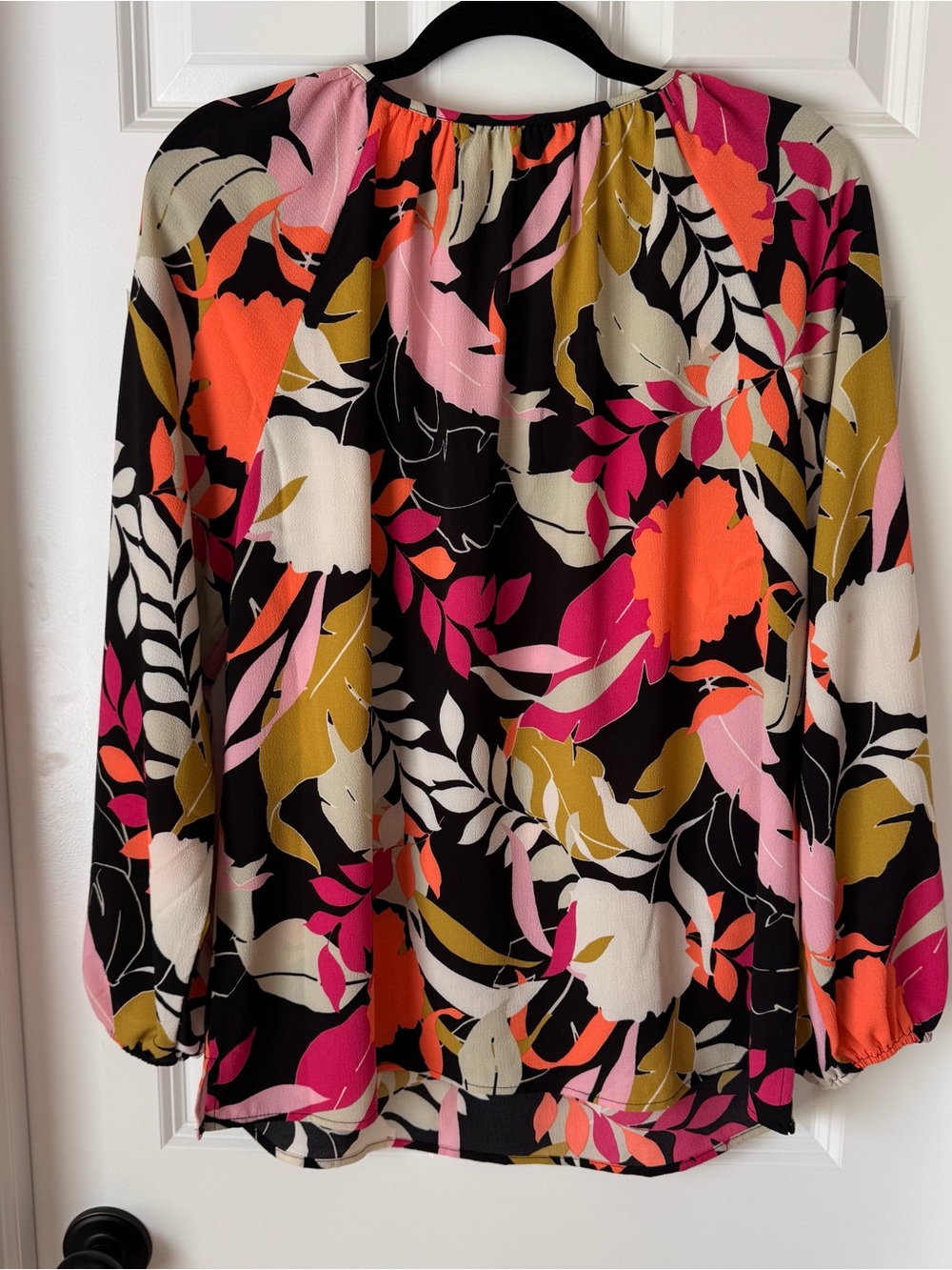 Counterparts - Patterned flowy tie neck blouse - Large - Black, pink, orange - Picture 7 of 7